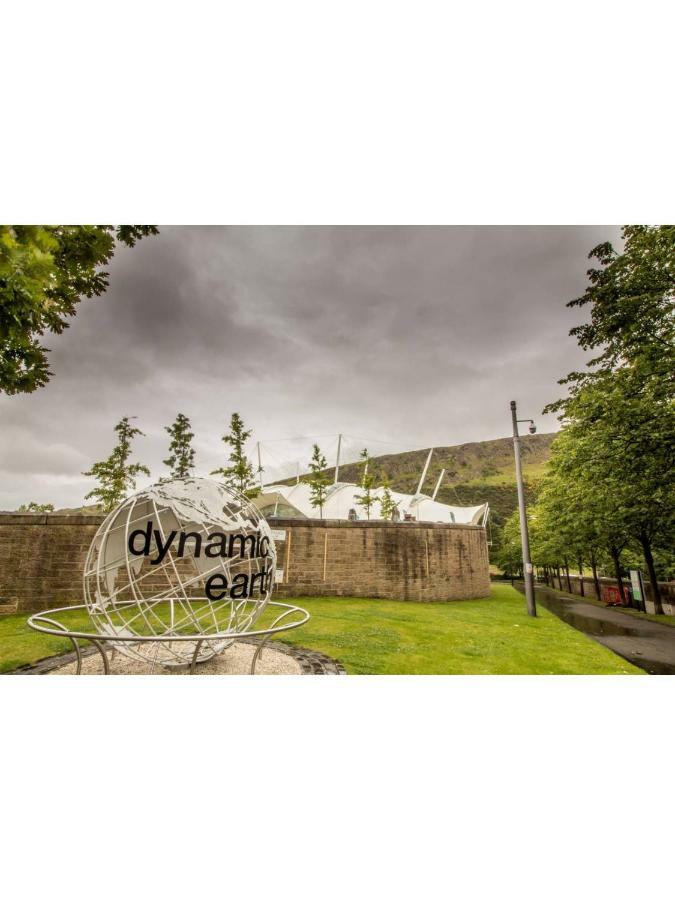 Central And Stylish One Bedroom Apartment Edinburgh Dış mekan fotoğraf